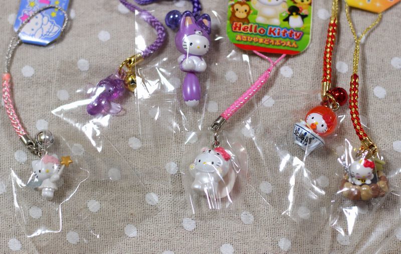根付け -キティ 販売終了レア品含む22個セット ご当地キティちゃん