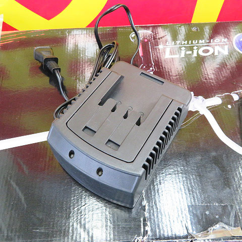 中古現状品】 BIG M KDC1825Li 充電式刈払機 【公式通販】
