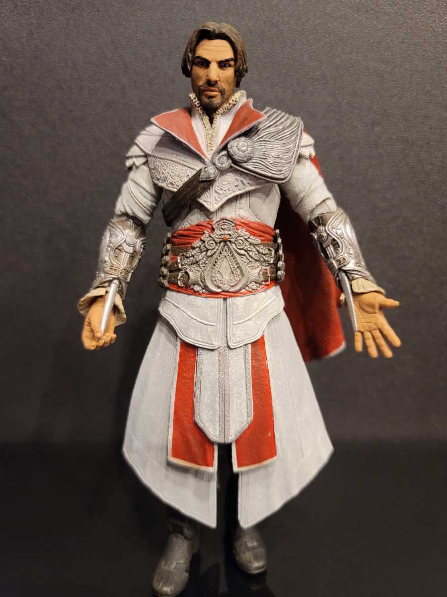 開封品 NECA エツィオ アウディトーレ 2体セット アサシンクリード