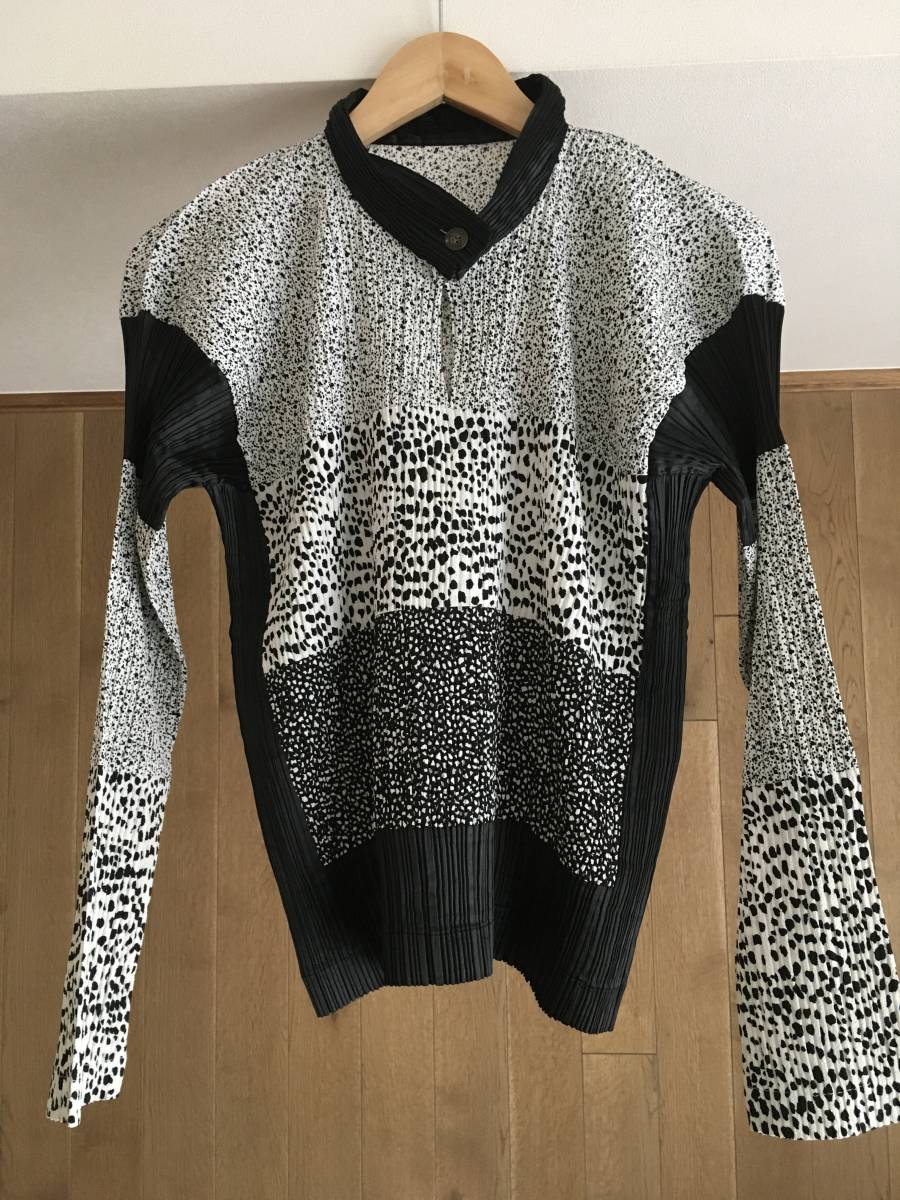 issey MIYAKE プリーツ-pleats トップス PLEATS PLEASE SALT TOP バイ