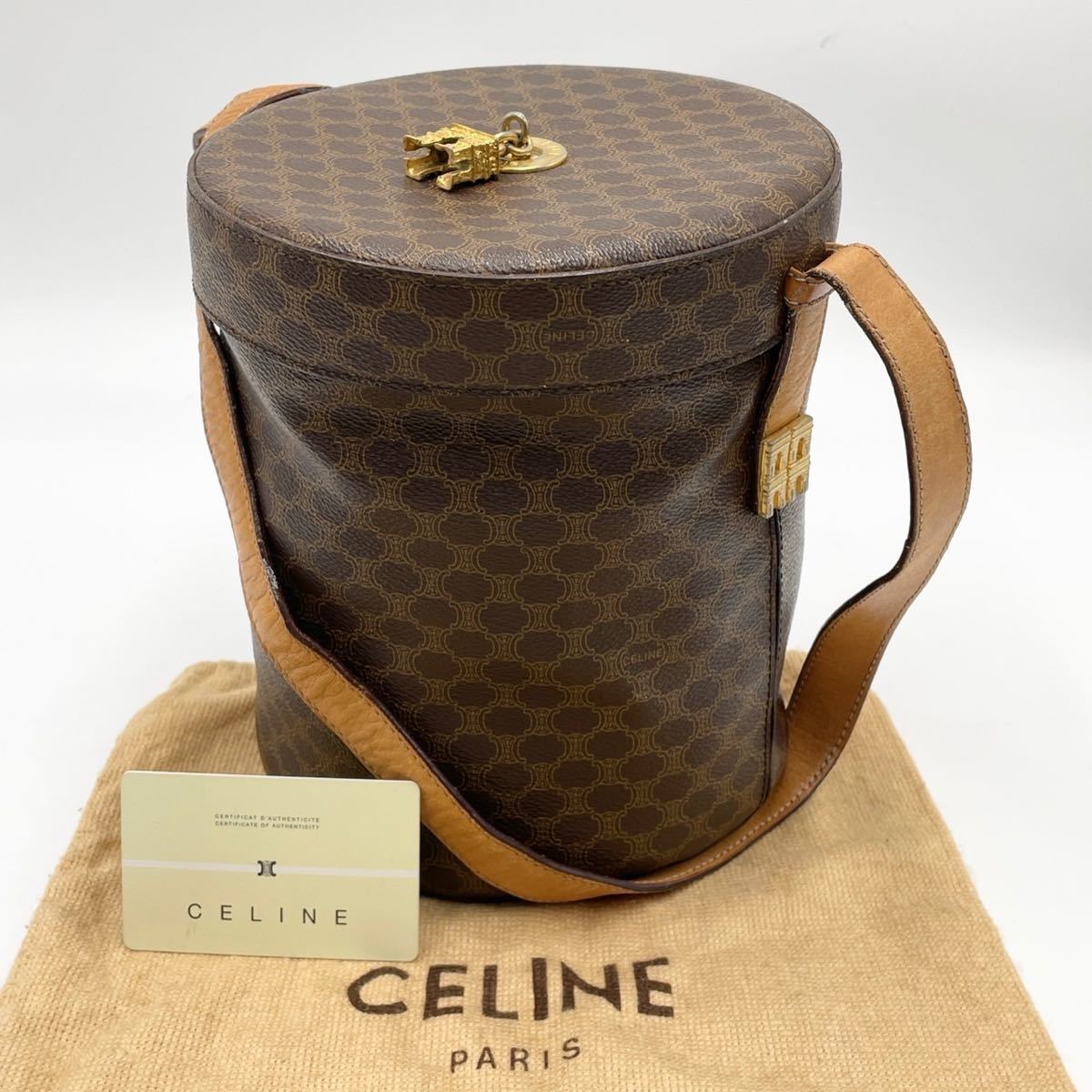 凱旋門 セリーヌ CELINE ブローチ - スターボール 大売出しCELINE アクセサリー ネックレス レディース 1円 ピンバッチ ヴィンテージ ５連 シルバー セリーヌ”凱旋門やトリオンフ”のジュエリーチャーム、キャンディーや