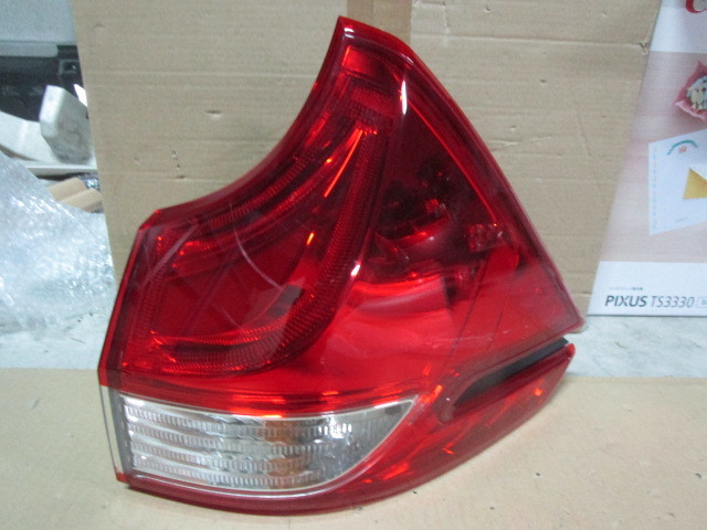 フリード 純正 GB5⁄GB6 右テールランプ | GB5⁄GB6⁄GB7