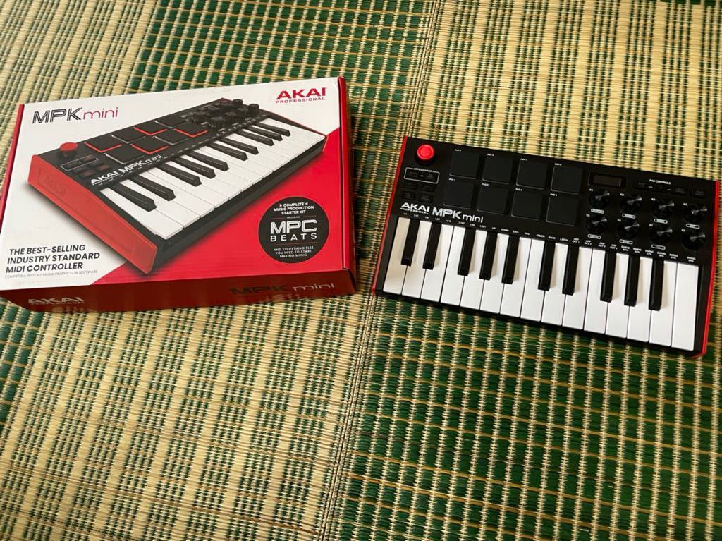 AKAI MPK mini MIDIキーボード(MIDIキーボード、コントローラー)｜売買されたオークション情報、yahooの商品情報をアーカイブ公開 - オークファン MIDIキーボード、コントローラー