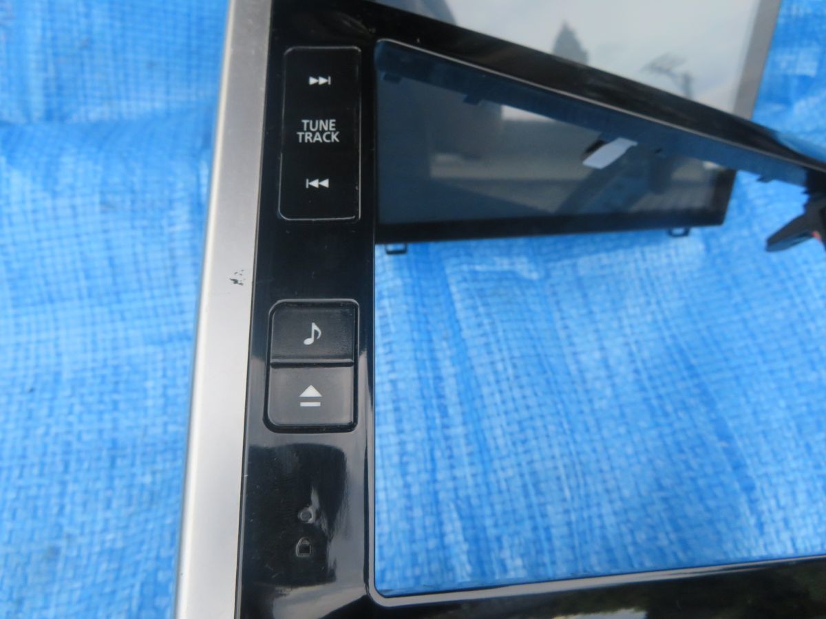 ダイハツ 純正 ナビ 8インチ カーナビ NSZN-W64DB 08545-K2000 LA600S