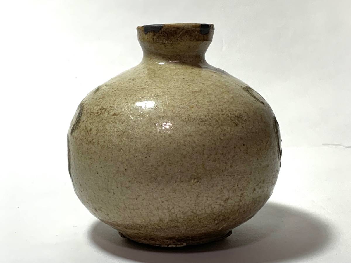 さけのむうつわ】 李朝青磁鉄絵草紋徳利 李氏朝鮮時代初期 ／ 盃 杯 酒