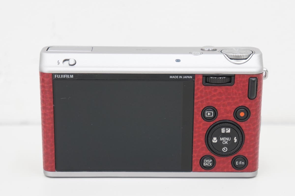 FUJIFILM XF1 コンパクトデジタルカメラ 本体 ジャンク 富士フイルム