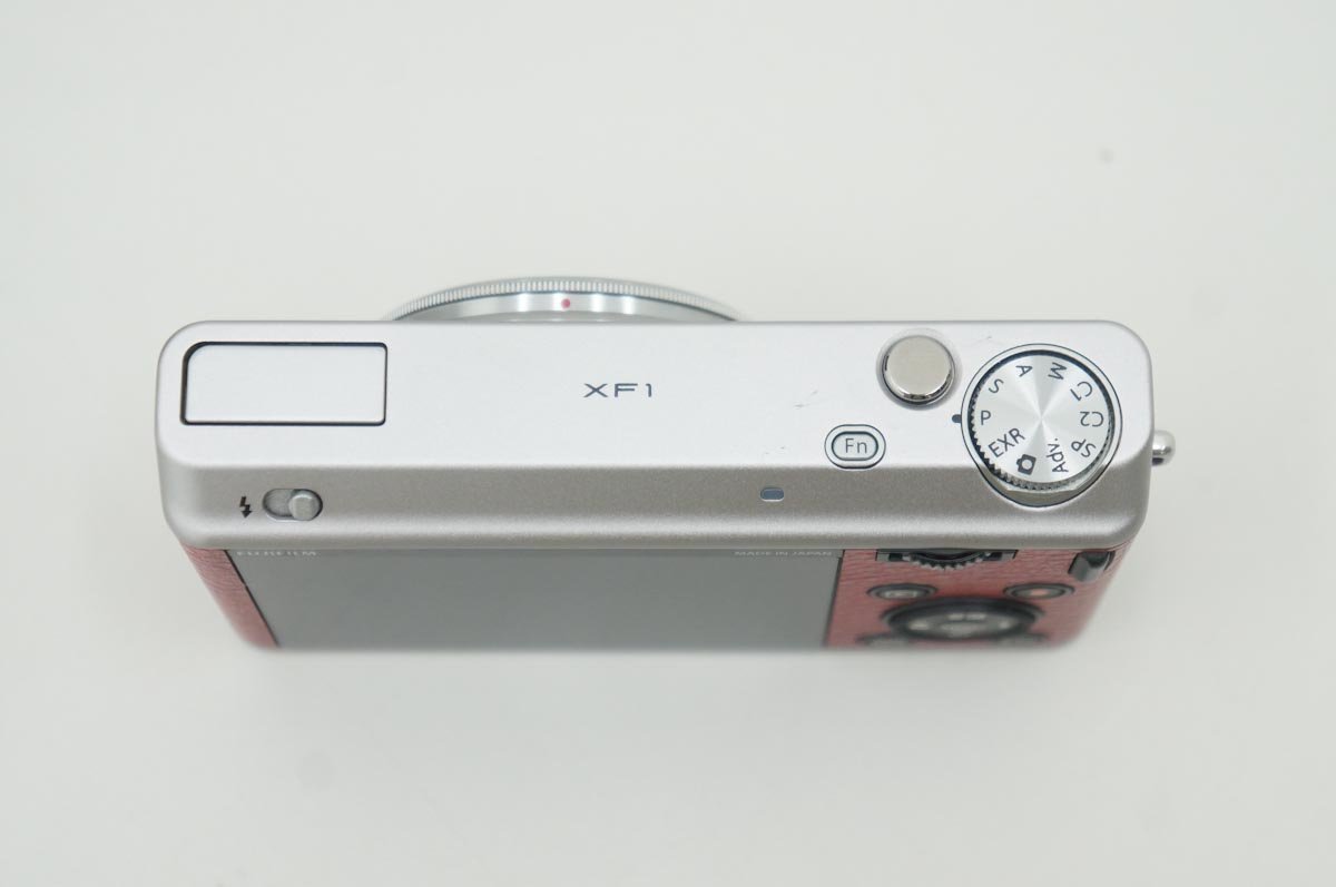 美品】FUJIFILM 富士フィルム XF1 コンパクトデジタルカメラ 1200万 