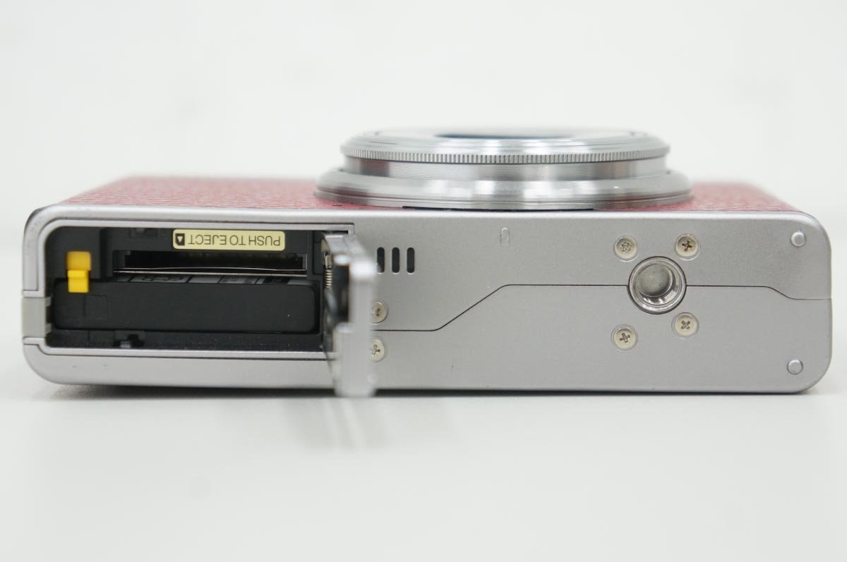 FUJIFILM XF1 コンパクトデジタルカメラ 本体 ジャンク 富士フイルム