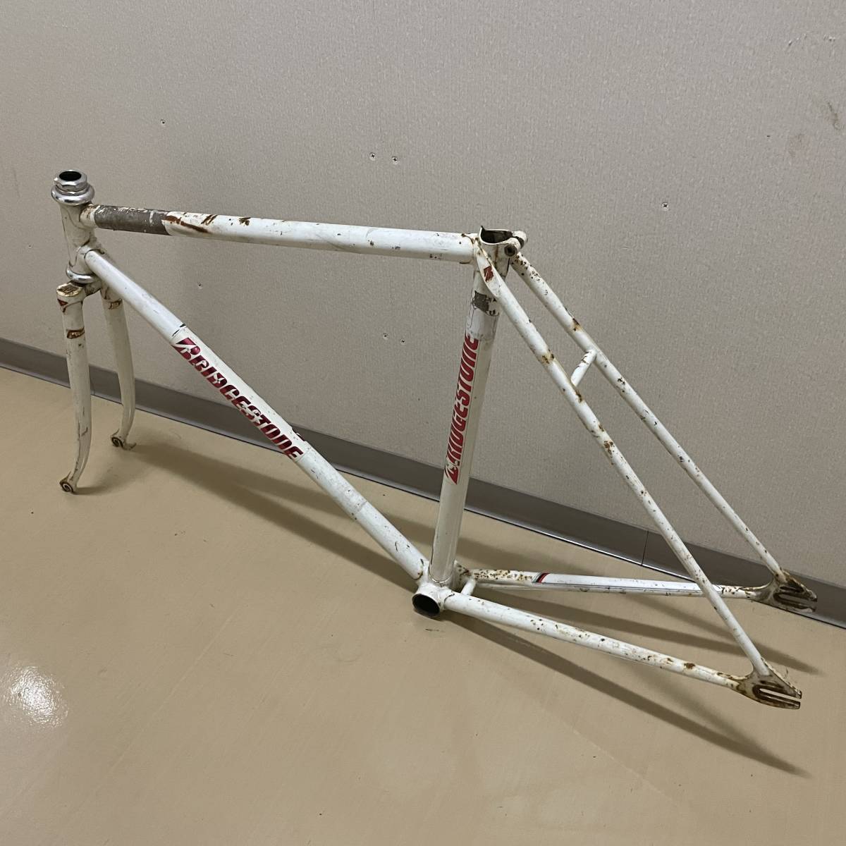 ST-00522] ブリヂストン Bridgestone NJS認定 競輪 フレーム ヘッド