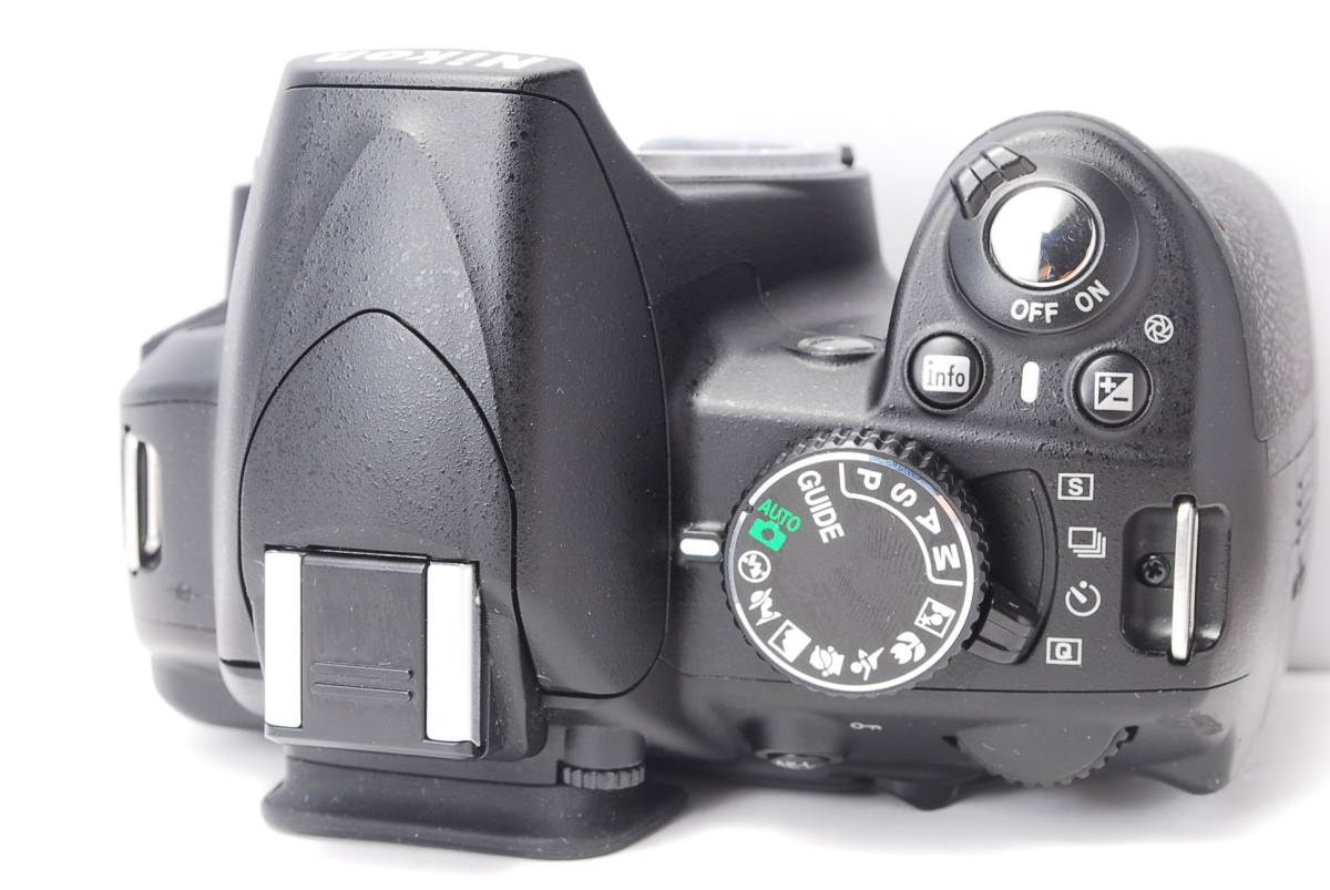 〓シャッター回数8243回 外観綺麗〓ニコン　Nikon D3100 手振れ補正レンズ付き Nikon Z ミラーレス一眼カメラ D3100☆手振れ補正レンズ☆使用回数少☆写真を 手振れ 写真・カメラマン