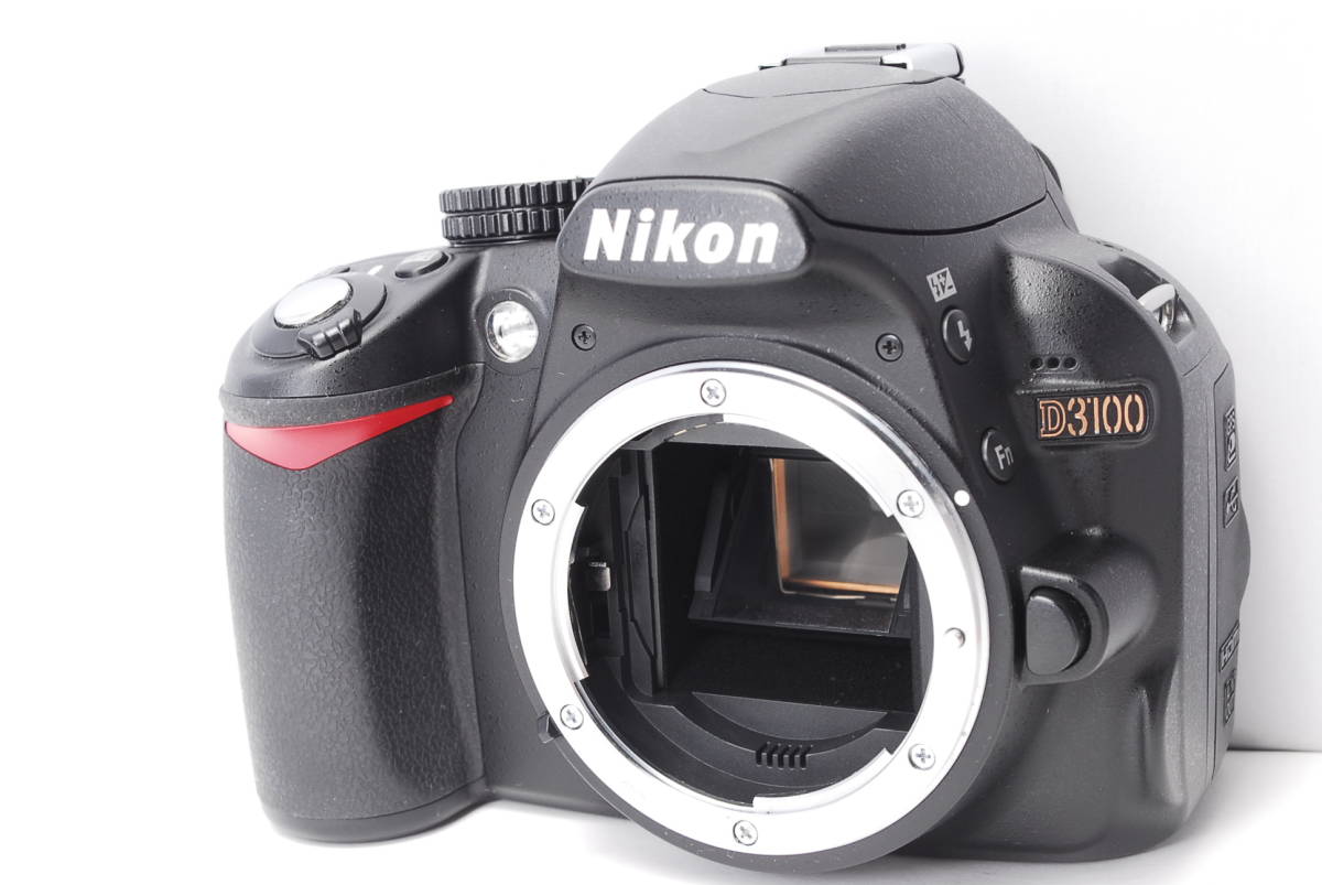 〓シャッター回数8243回 外観綺麗〓ニコン　Nikon D3100 手振れ補正レンズ付き Nikon Z ミラーレス一眼カメラ D3100☆手振れ補正レンズ☆使用回数少☆写真を 手振れ 写真・カメラマン