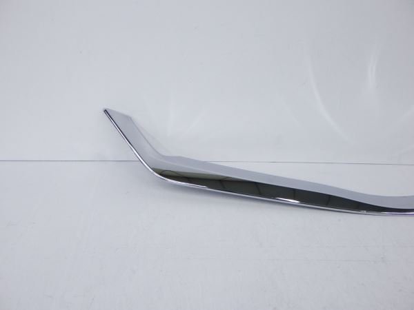プリウスα前期モデリスタ　メッキガーニッシュ グリル　希少ZVW40 ZVW41 新型プリウスα用 カスタマイズアイテムを発売 | MODELLISTA（モデリスタ） パーツ