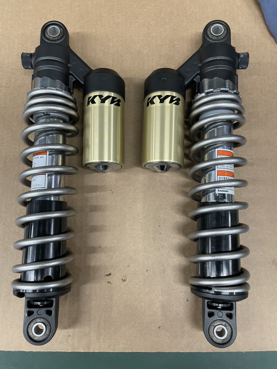 ZRX1200DAEG リアサスペンション 純正 値下げしました 新車外し