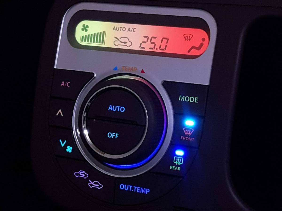 アルトラパン ショコラ HE22S エアコンスイッチパネル 7色LED打ち替え品