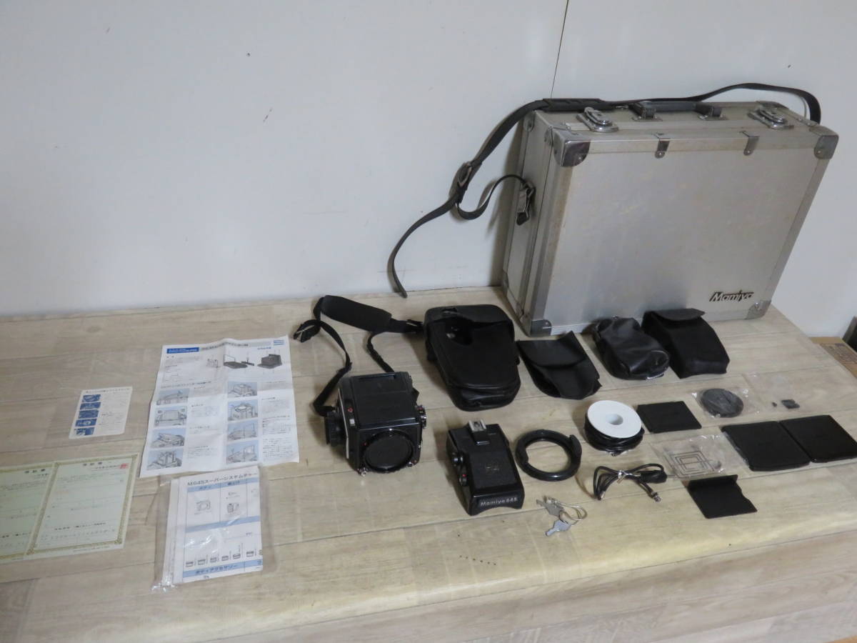 極上美品 マミヤ Mamiya M645 CDs ボディ 中判カメラ 3141 MAMIYA