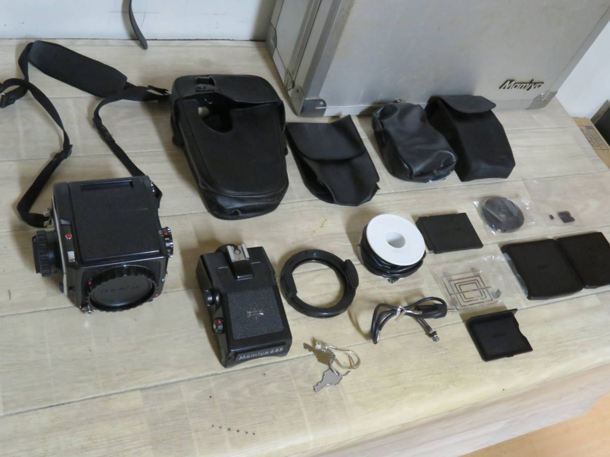 Mamiya マミヤ　M645 1000S バッグ レンズ などセット販売 M645 1000S Mamiya マミヤ ボディ 中古カメラ・レンズ販売 C 中判