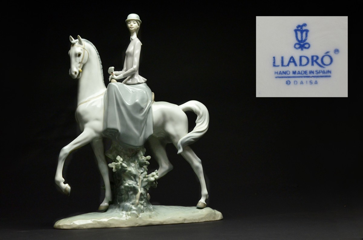 横濱美術】LLADRO / リヤドロ 白い馬の少女・フィギュリン 陶器人形
