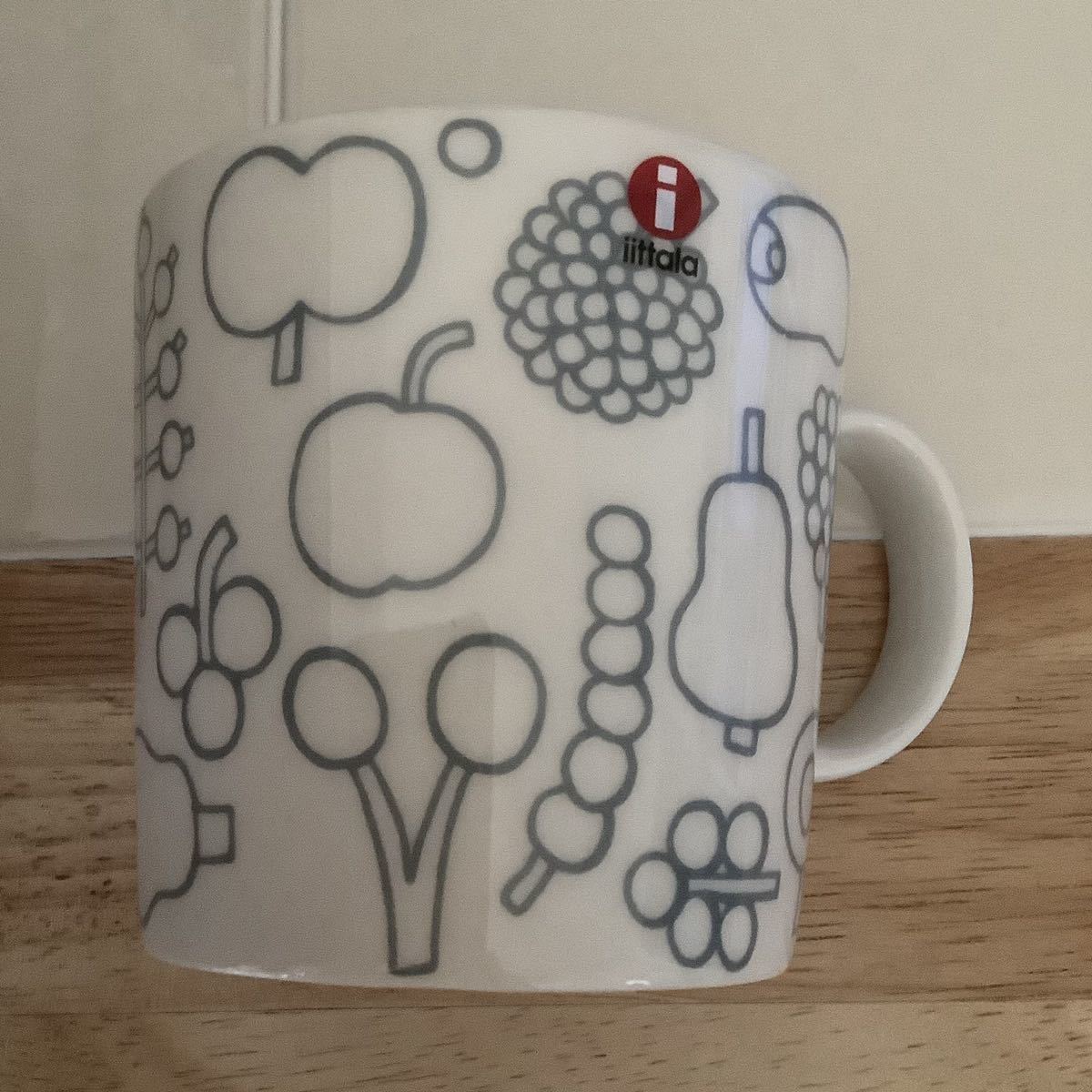 Oiva Toikka Frutta mug 30 cl, Yellow