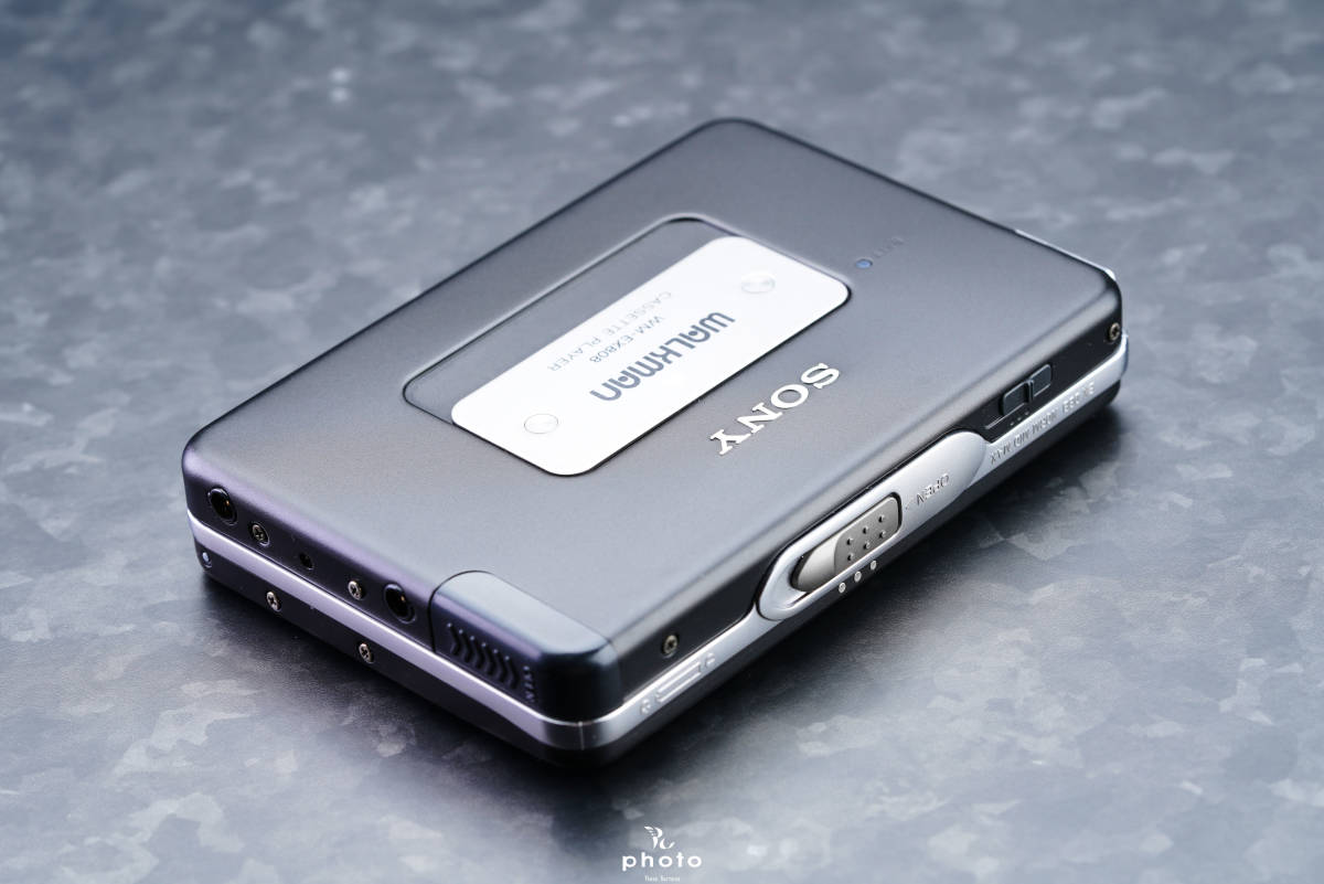 ☆新品級・動作〇☆ SONY ソニー WALKMAN 薄丈夫シリーズ ポータブル