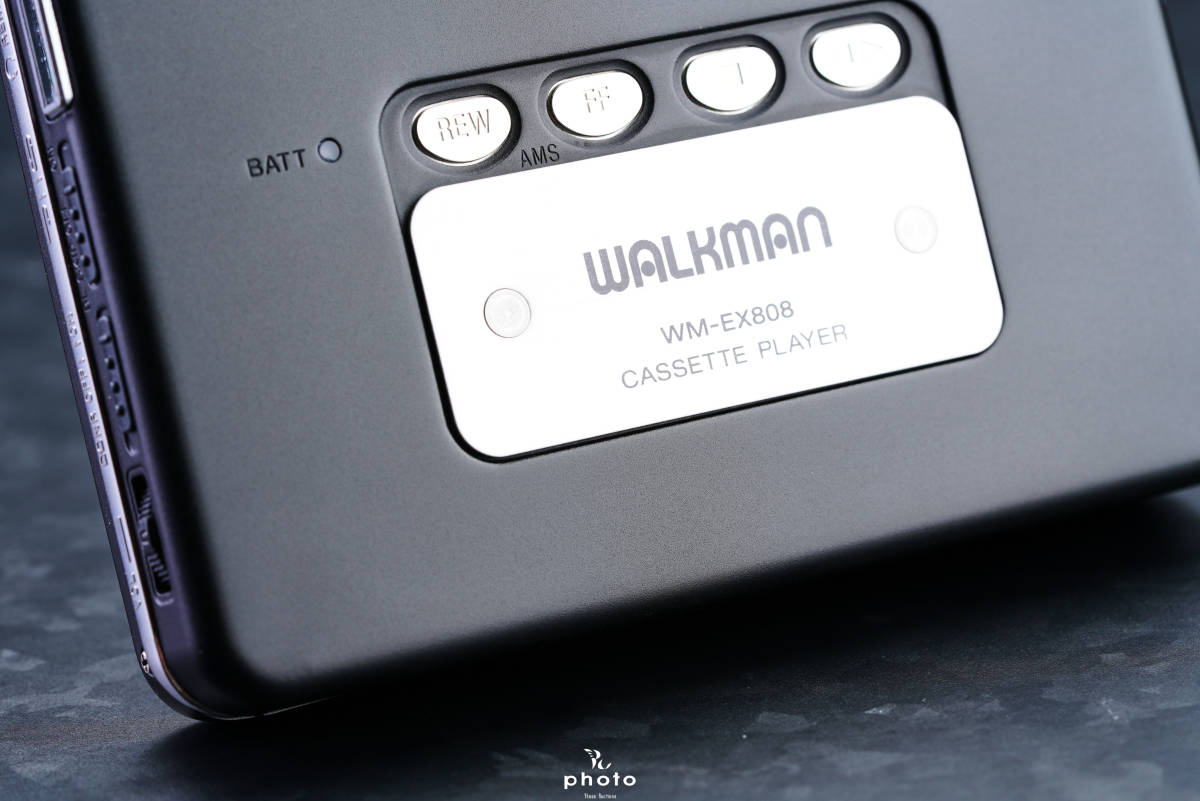 ☆新品級・動作〇☆ SONY ソニー WALKMAN 薄丈夫シリーズ ポータブル