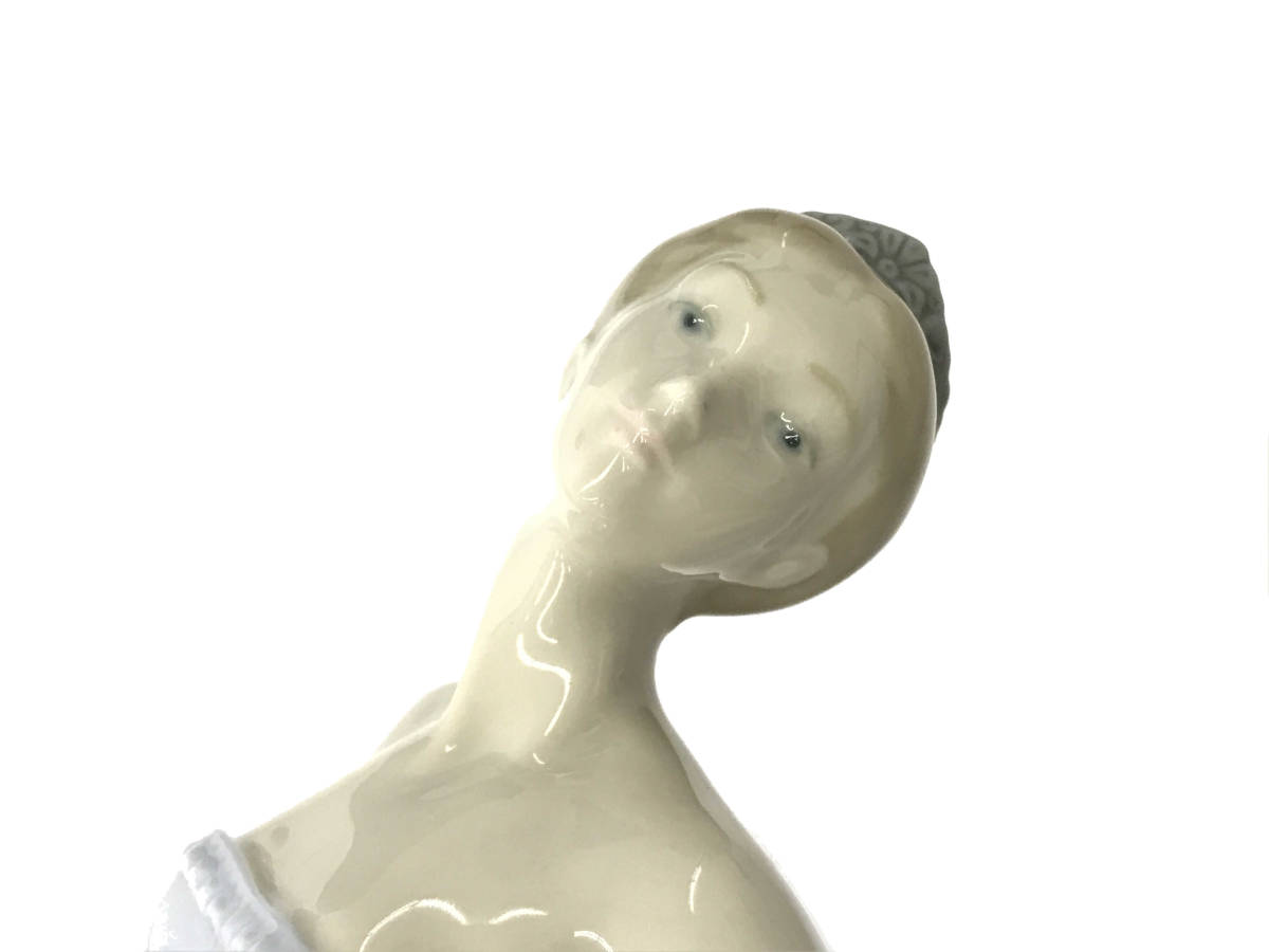 リヤドロ 踊る少女 LLADRO リアドロ フィギュア 人形 女性 フィギュ 