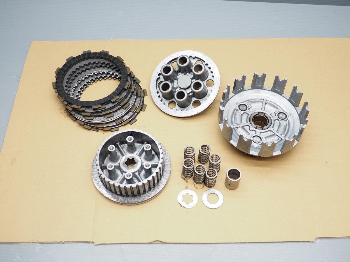 スズキ RGV250Γ ガンマ VJ22A アプリリア RS250 純正 クラッチ ASSY ボス ハウジング プレート 220801BD106
