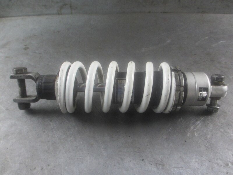 RGA-240A GPZ400F 社外 リア サスペンション 車高調 錆あり ZX400C-011