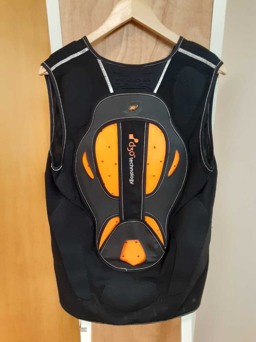 バイク HYOD インナープロテクター Lサイズ