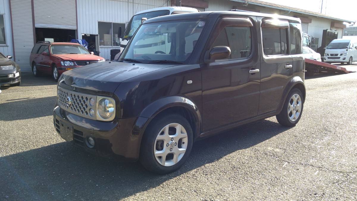 まだ使える？部品取り？中古車 日産 キューブ Z11 赤革内装 車検なし 