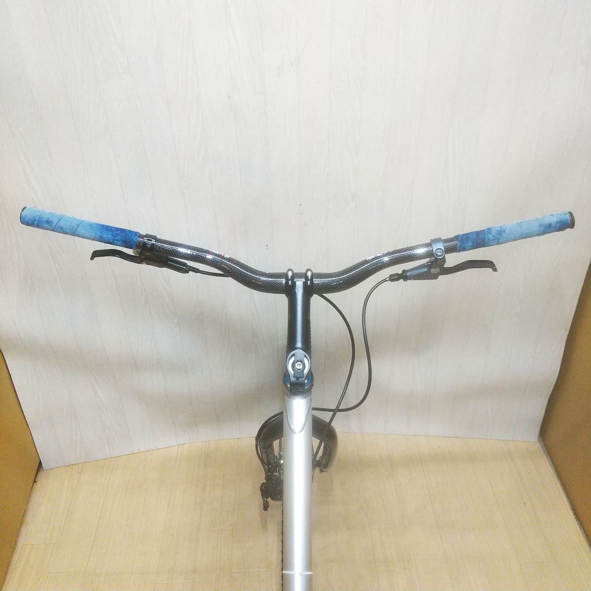 B605-U25-934【引取推奨or大型物流配送業者】 BIONIC バイオニック 