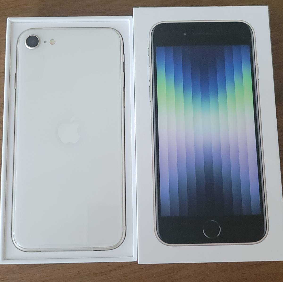 Apple iPhoneSE第3世代 64GB スターライト 新品未使用 SIMフリー