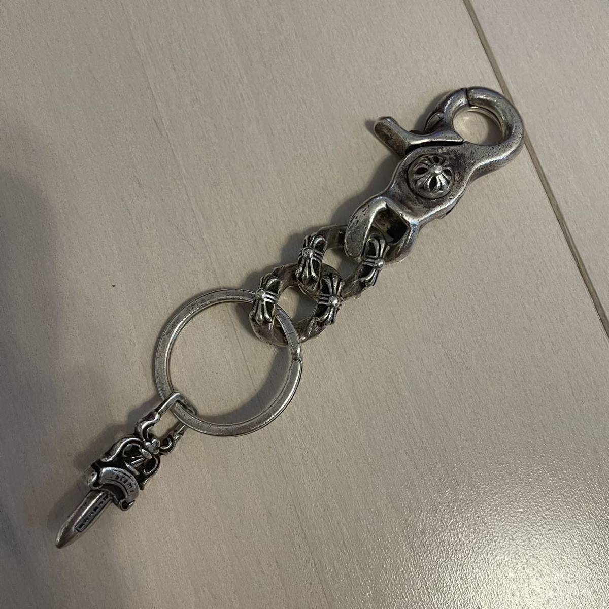 人気SALE，定番人気 1円〜 クロムハーツ ショートエクストラファンシーリンク シルバーキーチェーンCHROME HEARTS ダガー(クロムハーツ)｜売買されたオークション情報、yahooの商品情報をアーカイブ公開 - オークフ クロムハーツ