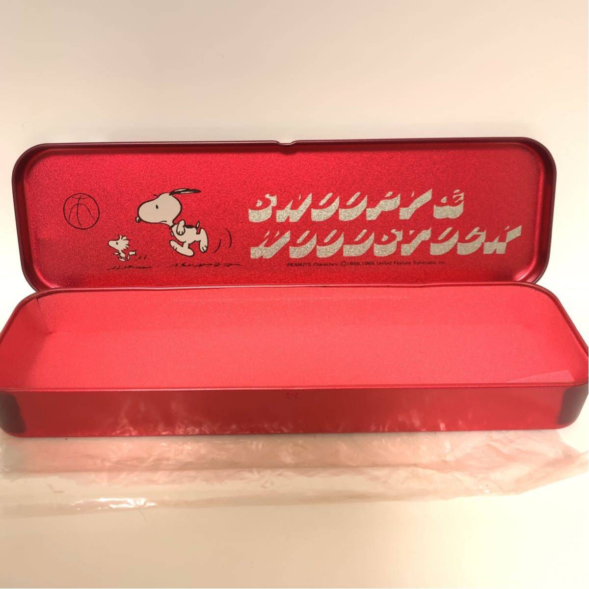 1965年製 SNOOPY スヌーピー サンリオ 当時物 缶ペン 文具 筆箱 昭和