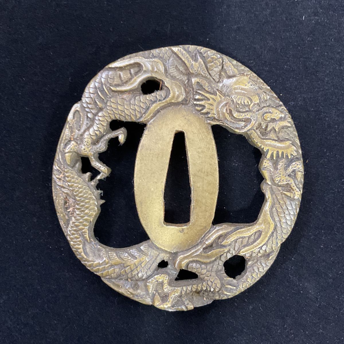 い06ラ松/時代 鍔 龍柄 透彫 武具 丸形 刀装具 龍図 日本刀 武具 古 