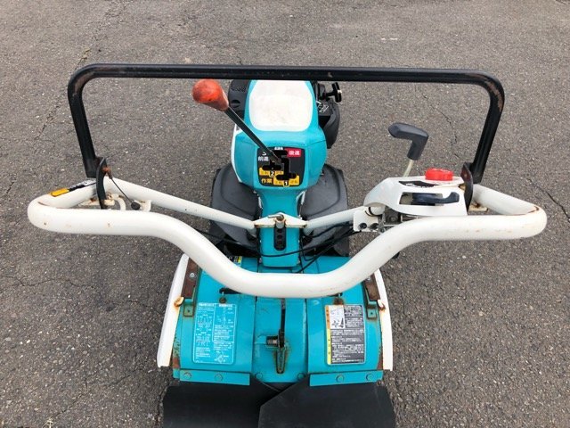 岐阜☆ クボタ 管理機 TRS70 リコイル ガソリン 最大 6.2馬力 畦上げ