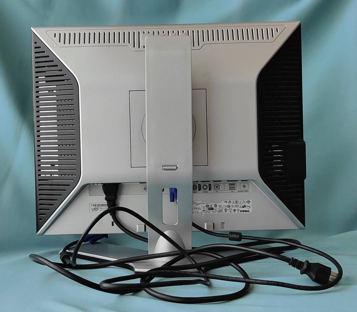 DELL(デル）　20型モニター　2007FPb　ジャンク扱い　中古_2