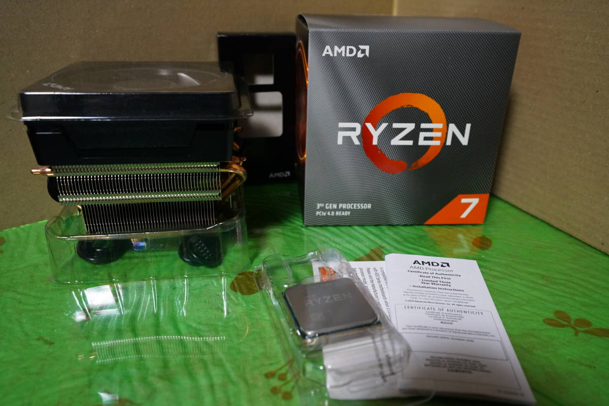 AMD 0 3700X Ryzen Unlocked Desktop 16-Thread Wraith Prism 8-Core