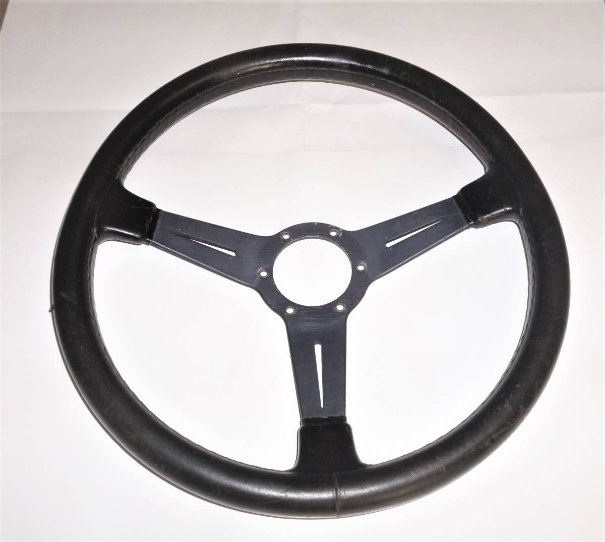 momoハンTREK R トレックR T-5 外径 350mm