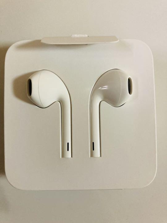 Iphone イヤホン 純正の値段と価格推移は 1 8件の売買情報を集計したiphone イヤホン 純正の価格や価値の推移データを公開