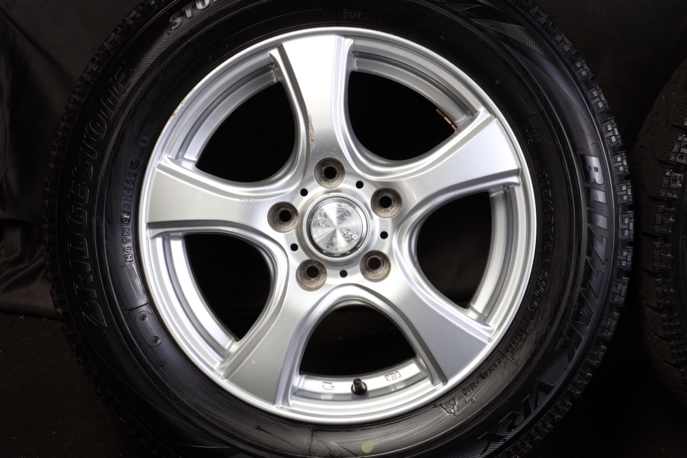☆バリ山 195/65R15 ブリヂストン スタッドレス VRX エスクァイア 