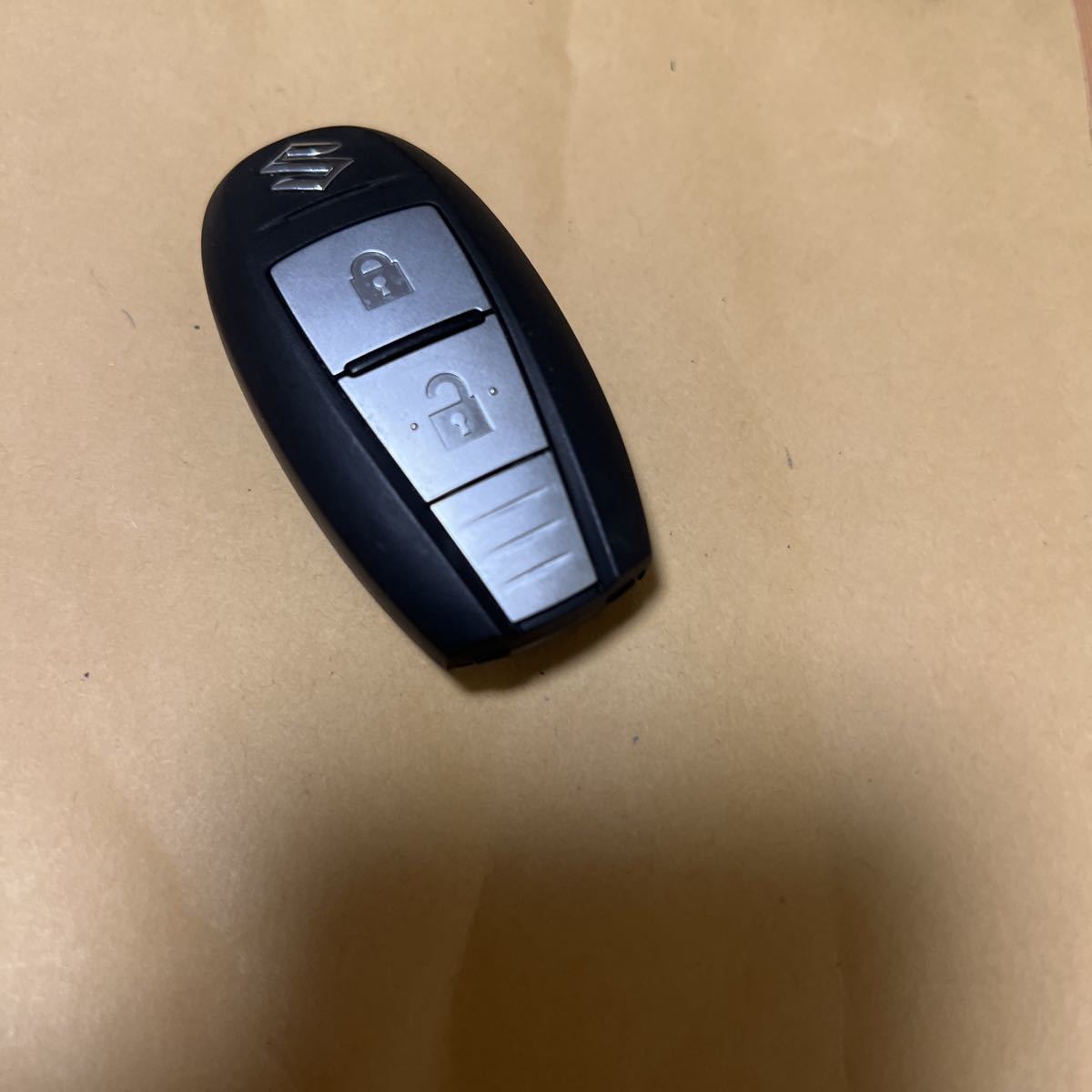美品☆送料無料☆スズキ　2ボタン　純正スマートキー キーレスキー　アルプス　007-AD0104・ R68P3 イグニス　スイフト　バレーノ　16