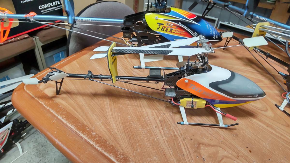 TREX 450と250 4機 0 Align 1 AIR-RC – DS450⁄455