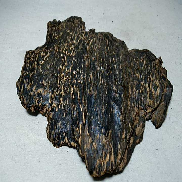 【半沈水】泥沈香19.82g(伽羅沈香白檀)お香／香道具 ／茶道具／煎茶道具／聞香／