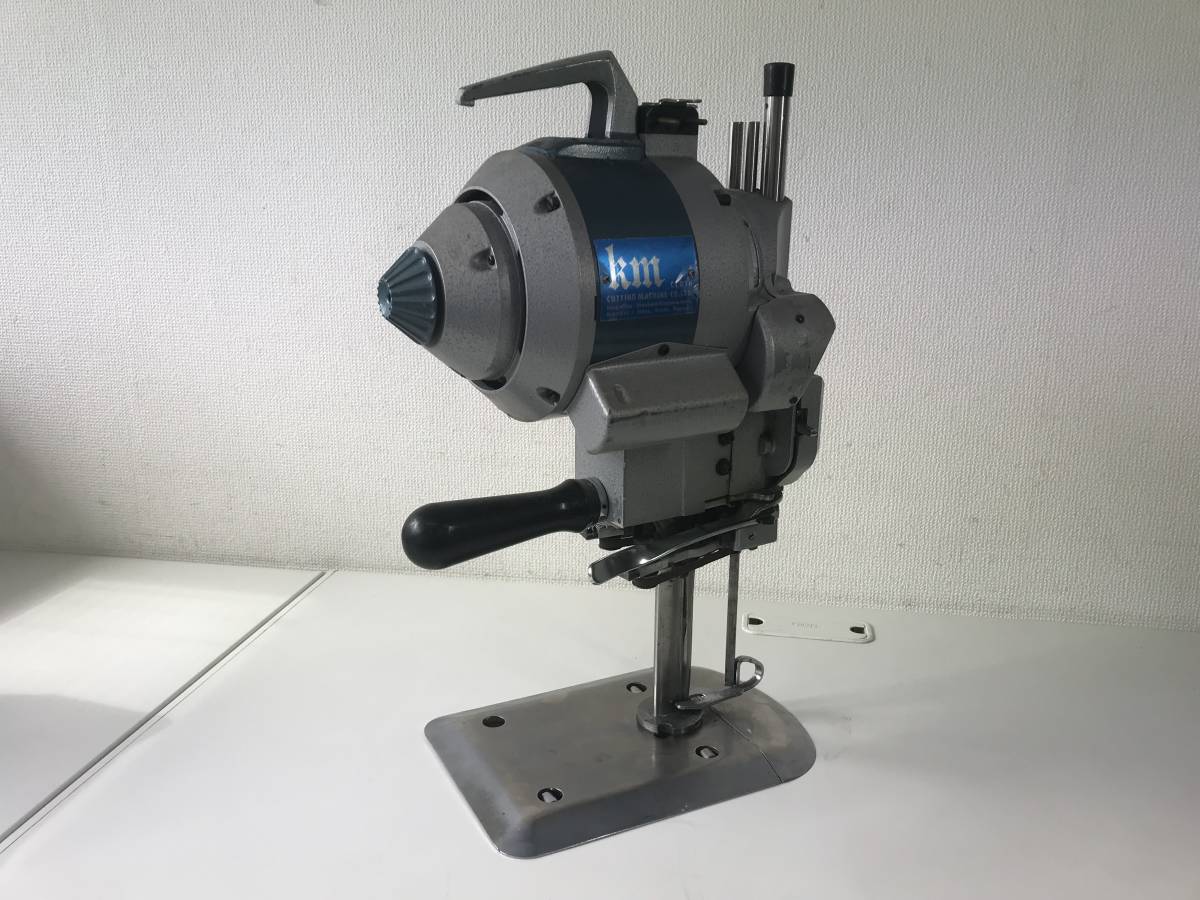 KM 裁断機 KS-EU クロスカッティング マシーン クロスカッター KM 裁断機 KS-EU クロスカッティング マシーン クロスカッター