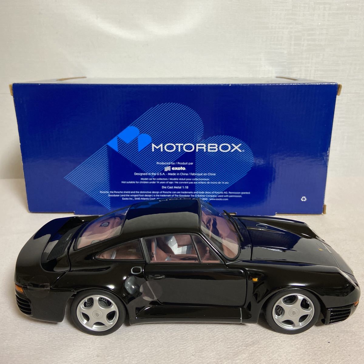 レア品PORSCHEポルシェ959モーターボックス京商 1/18未展示品