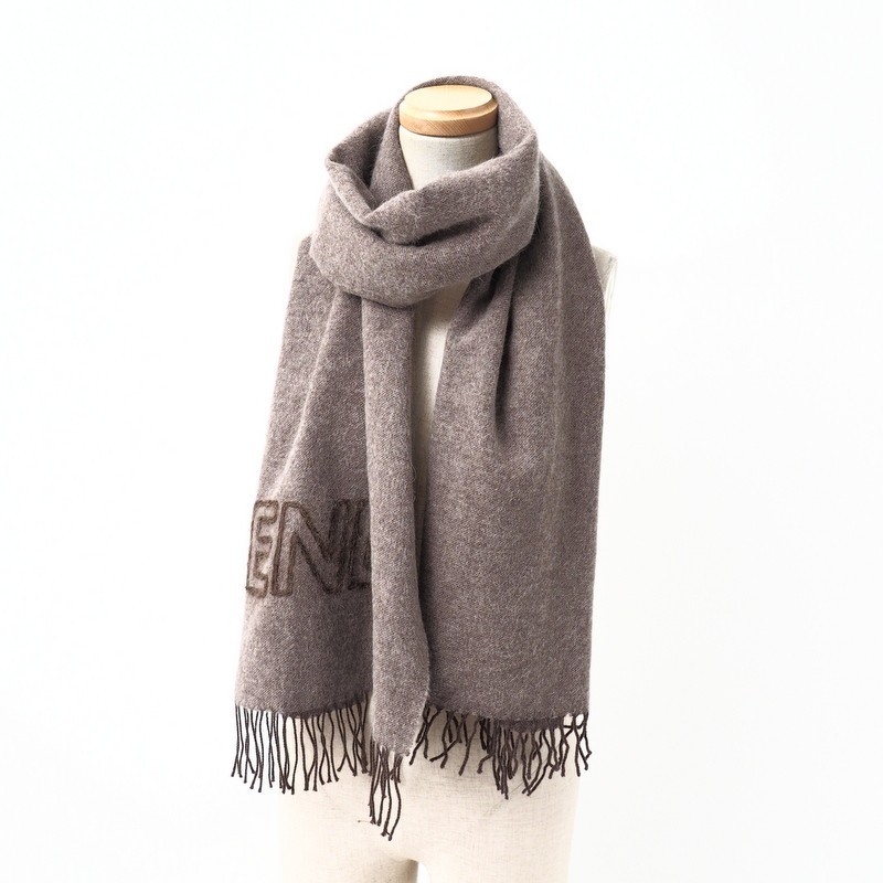 マフラーストール フリンジマフラー フェンディマフラー値段 FENDI