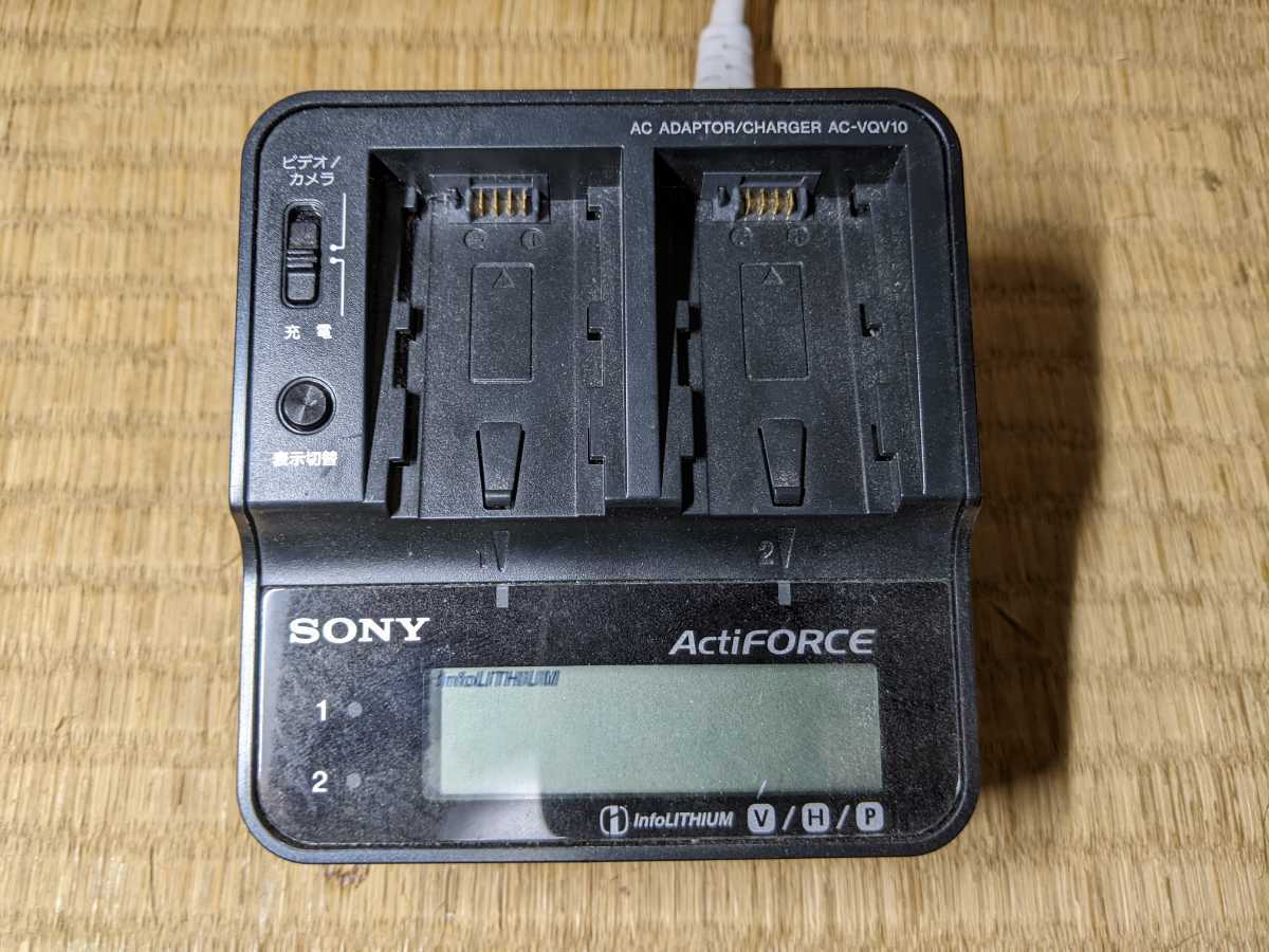 Y-7306】SONY ソニ－ DVR-TRV735 デジタルハンディカム