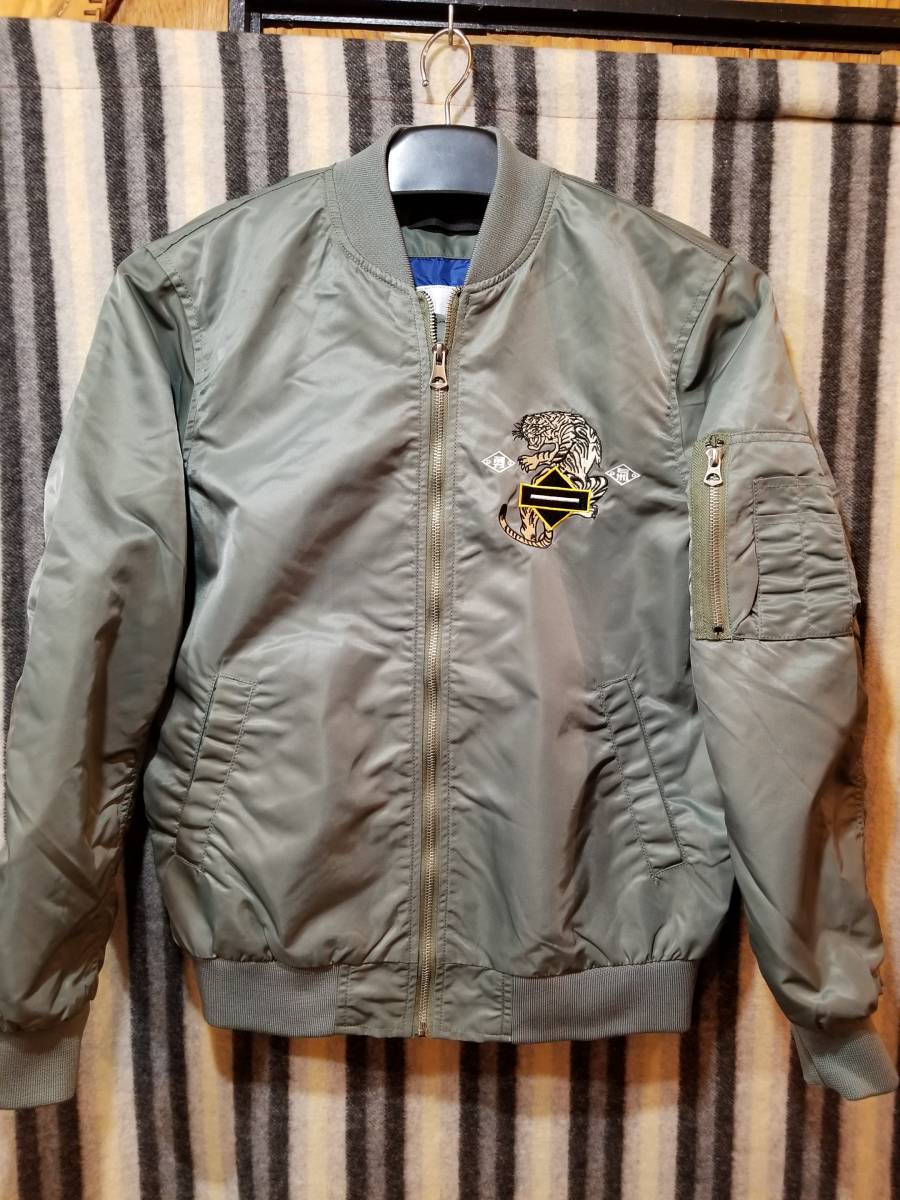 直販クリアランス 美品 MA-1タイプ スカジャン Lサイズ 和柄 虎柄