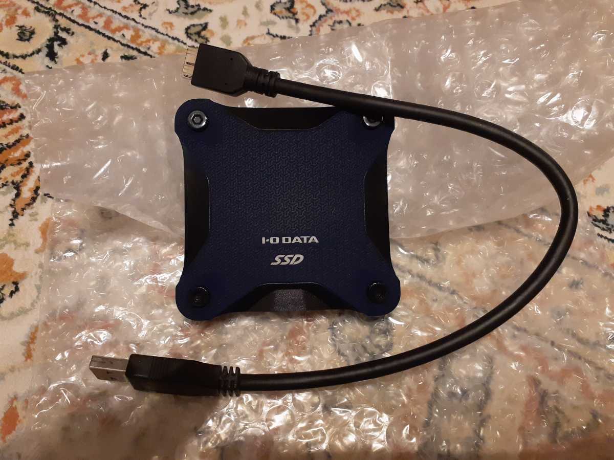  USBポータブルSSD SSPH-UA960NV/E I-O DATA 960GB USBバスパワー 衝撃や振動に強いラバーのボディ(256GB～)｜売買されたオークション情報、yahooの商品情報をアーカイブ公開 - オークファン 256GB～