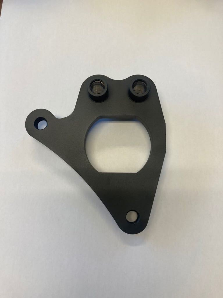驚きの破格値，セール カワサキ kawasaki Z400FX FX 95mm キャリパーサポート E1〜E3 Z500FX(キャリパー)｜売買されたオークション情報、yahooの商品情報をアーカイブ公開 - オークファン カワサキ用